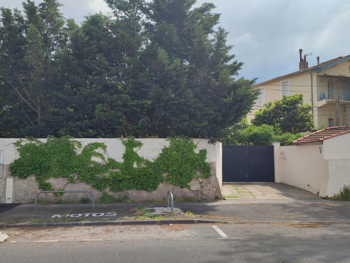 Jardin De Coubertin Apartment Beziers Luaran gambar